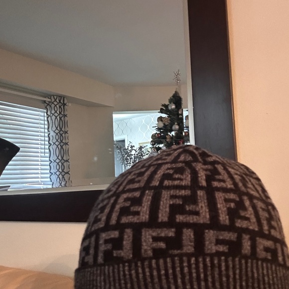 Fendi Monogram Black and Gray Beanie - Picture 4 of 8